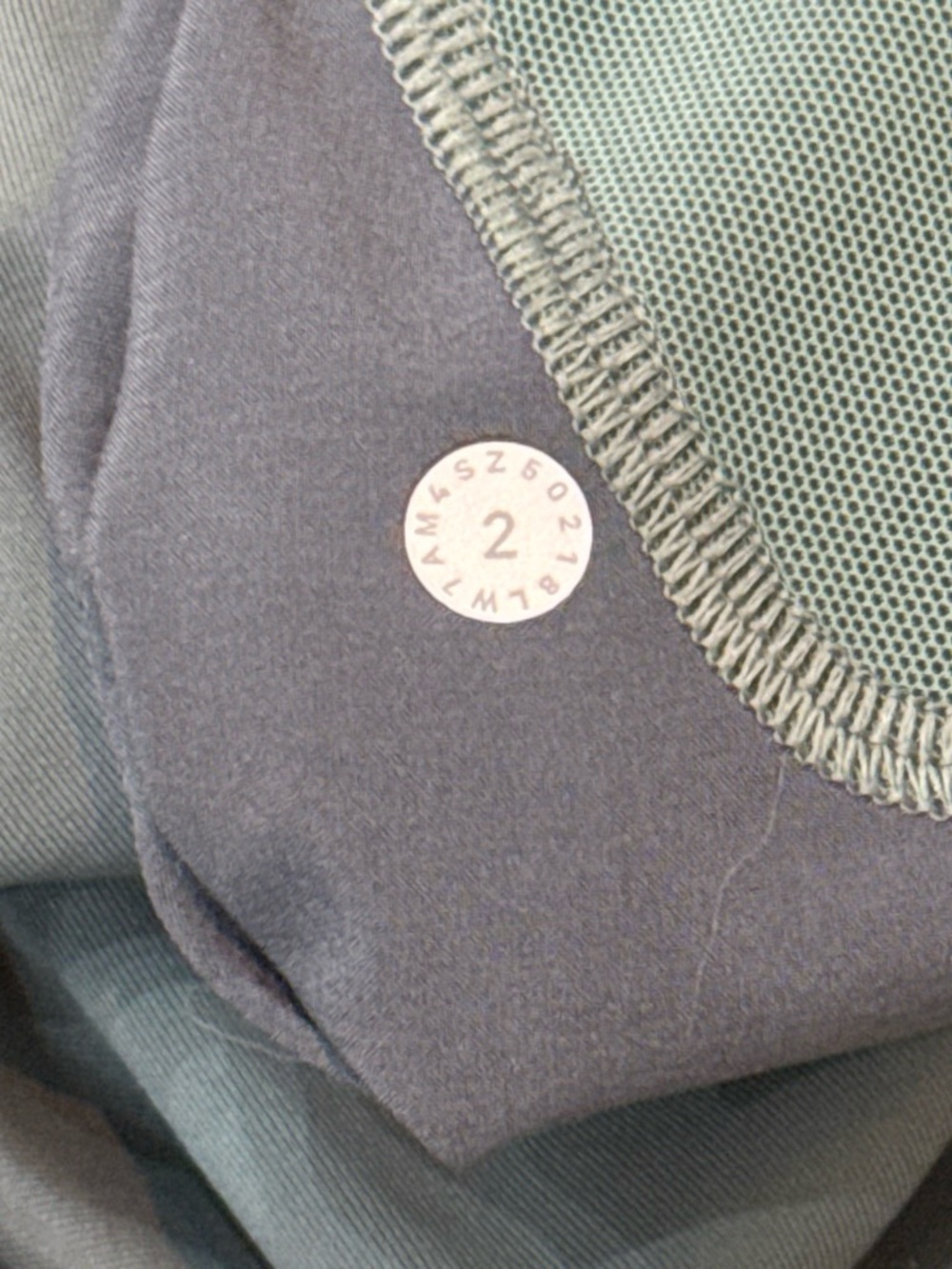 Lululemon Women's Drawstring Active Shorts - Green - Picture 7 of 9
